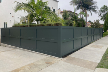 Composite Fence & Gate