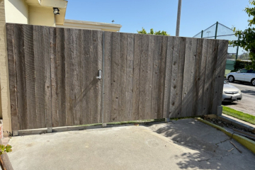 Reclaimed Wood Gate & Fence 2 - Santa Monica CA.jpg