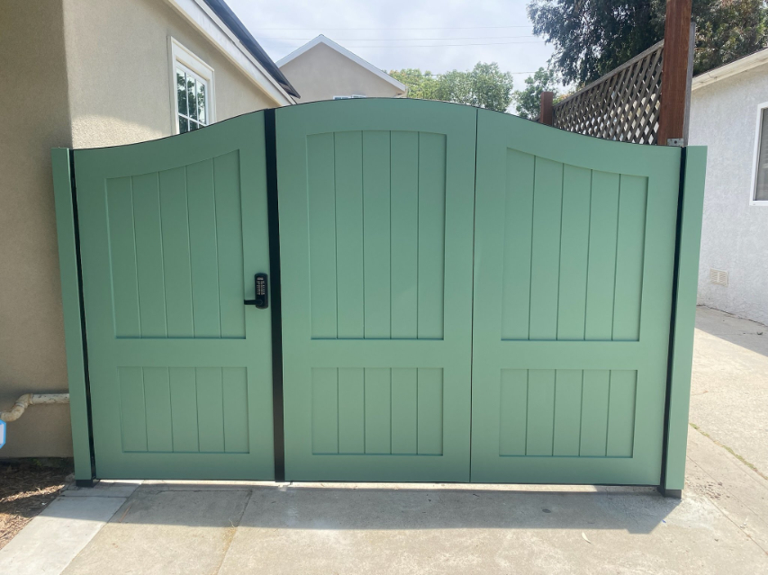 Composite Driveway Gates